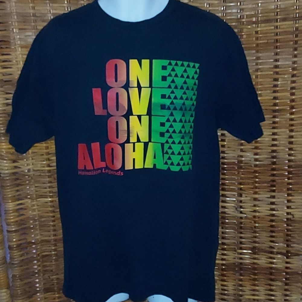 Hawaiian Legends "One Love One Aloha" shirt L